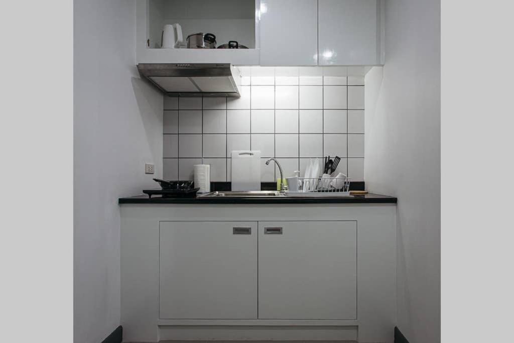 Апартаменты P2 Silom Large 2Beds Full Kitchen Wifi 4-6Pax Бангкок Экстерьер фото