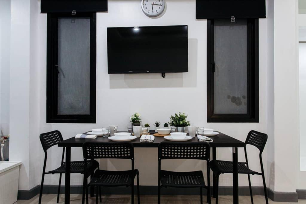 Апартаменты P2 Silom Large 2Beds Full Kitchen Wifi 4-6Pax Бангкок Экстерьер фото
