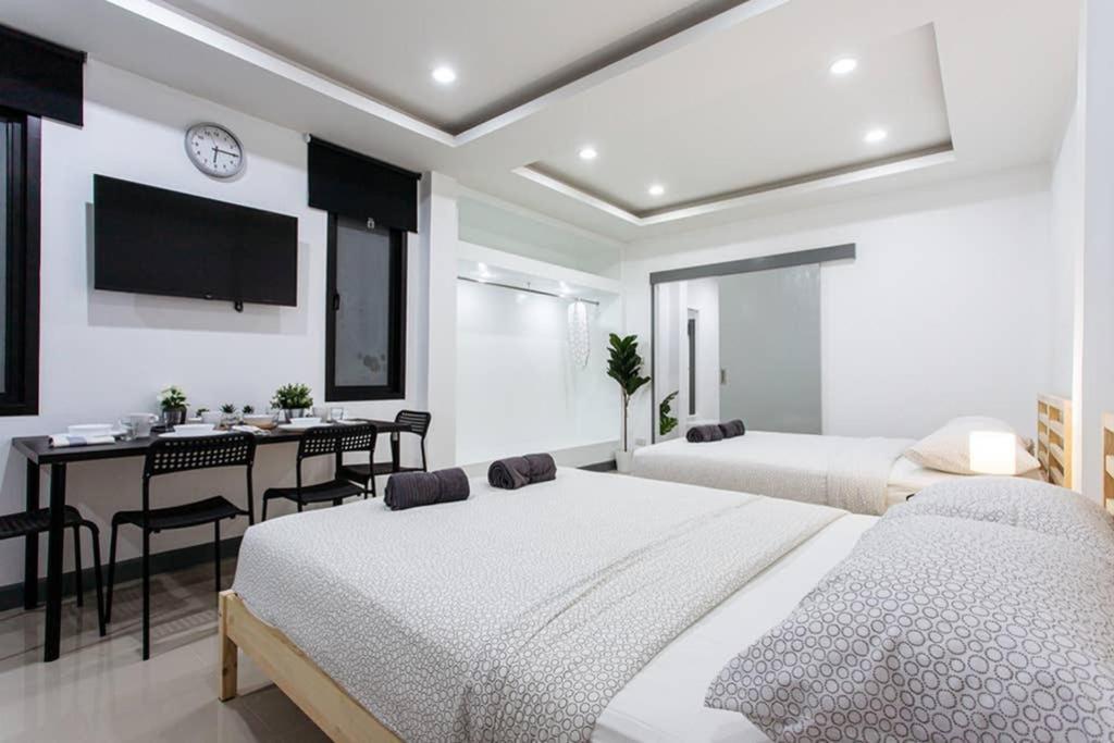 Апартаменты P2 Silom Large 2Beds Full Kitchen Wifi 4-6Pax Бангкок Экстерьер фото