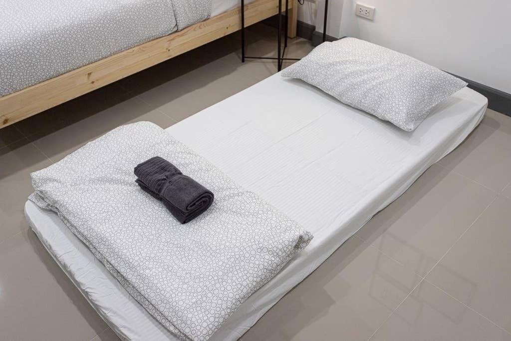 Апартаменты P2 Silom Large 2Beds Full Kitchen Wifi 4-6Pax Бангкок Экстерьер фото